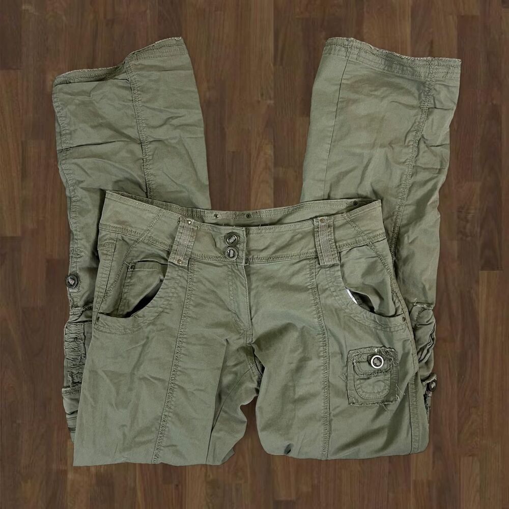Rue21 Y2K Green Cargo Pants